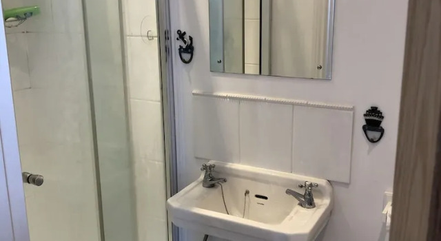 Standard quarto com vista para o porto Beacon House