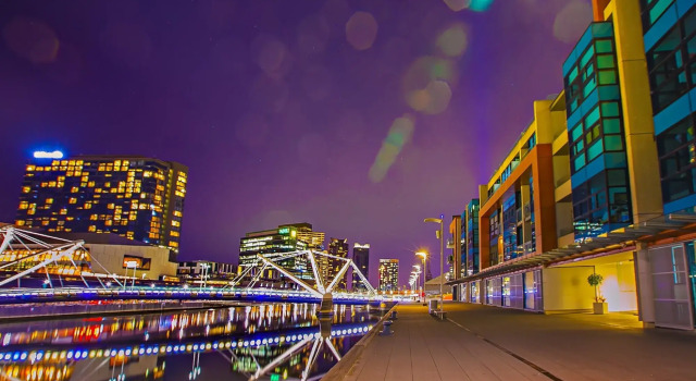 Melbourne Holiday Apartments Flinders Wharf