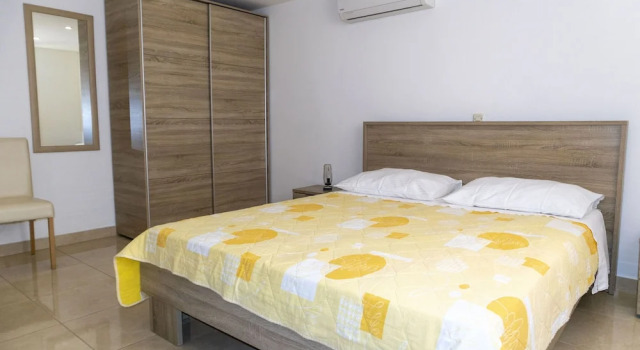 Apartments Ante, Забронировать Апартаменты/квартира Отели Макарска с парковкой, рядом с Францисканский монастырь, Парковка
