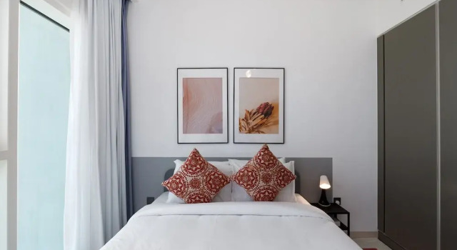 Апартаменты Elegant 2BR Emaar Beachfront Retreat