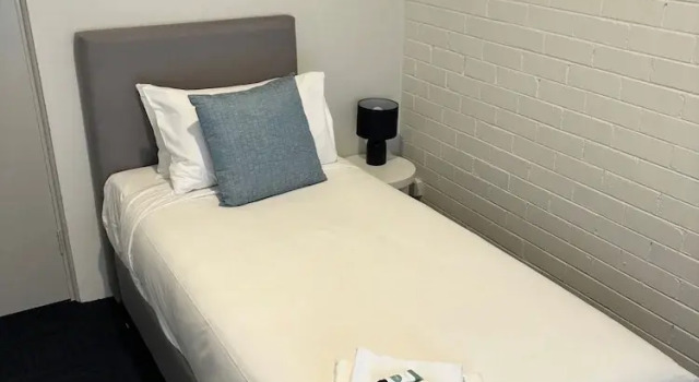 Одноместный номер Riverwood Hotel