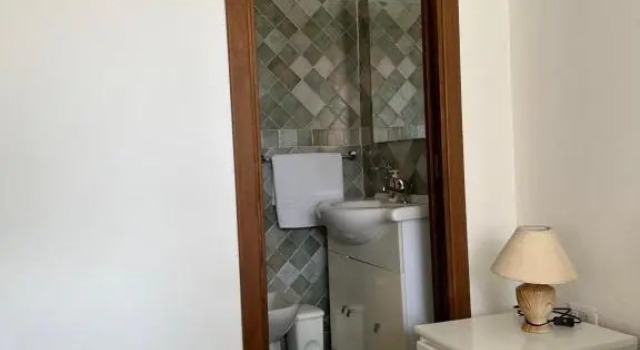 Номер Standard Garden House - B&B near Bus Stop to Beaches & Airport