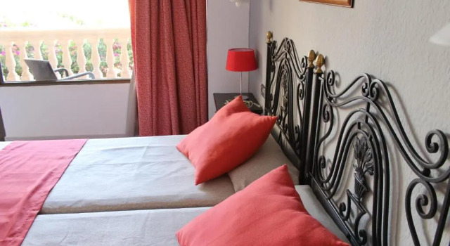 Апартаменты c 1 комнатой с балконом Апартотель Apartamentos Isla del Sol