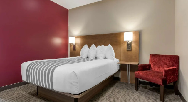 Четырёхместный номер Standard Best Western Plus Dauphin