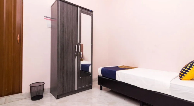 Номер Economy OYO 1917 Mamora Homestay