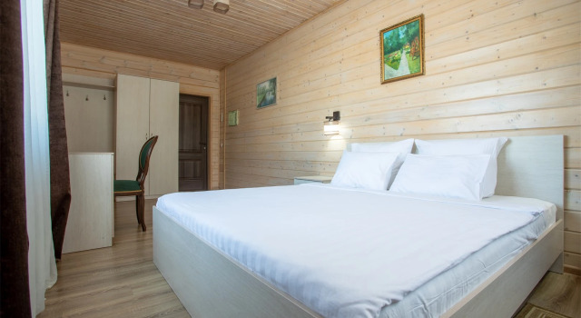Ostrov Park-Hotel, Buchen Sie Hotel Ostrov Oblast Pskow
