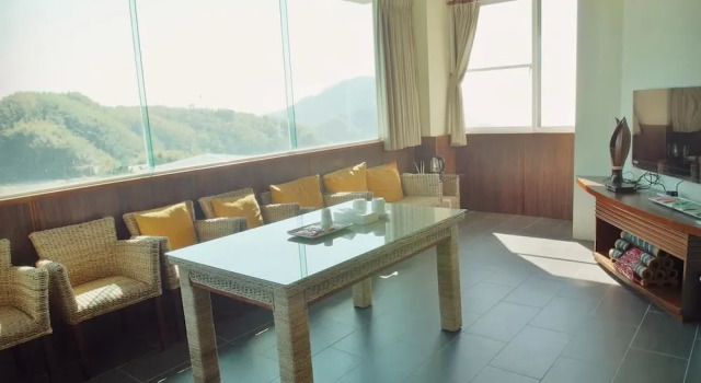 Luxury cvadruplă cameră 2 camere cu vedere la munte Tea Cloud Guest House
