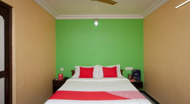 Sruthi Residency By OYO Rooms, Varaa Hotelli Poornankuppam Tamil Nadu
