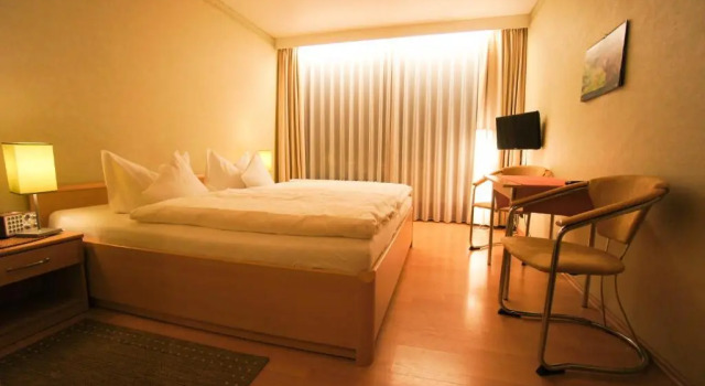 Номер Standard Pension Winkel