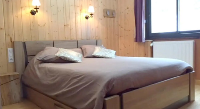 House With 5 Bedrooms in Cauterets, With Wonderful Mountain View, Furn, Rezervasyon Otel Pyrenees National Park otoparklı oteller, Otopark