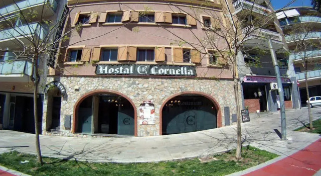 Hostal Restaurante Cornella, Boek Hotel Cornella de Llobregat Baix Llobregat