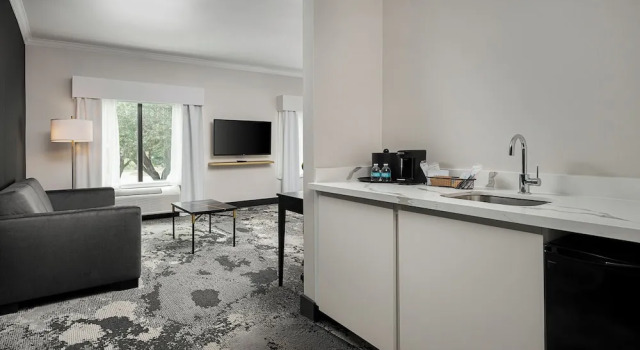 Люкс Champions Club and Hotel, Houston Westchase
