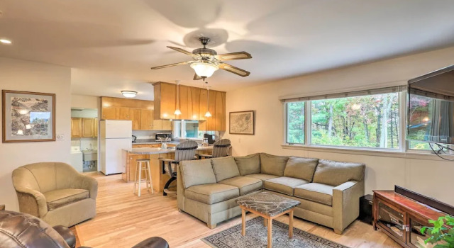 Stunning Fletcher Home: Hot Tub + Fire Pit!, Book Hotel Fletcher North Carolina