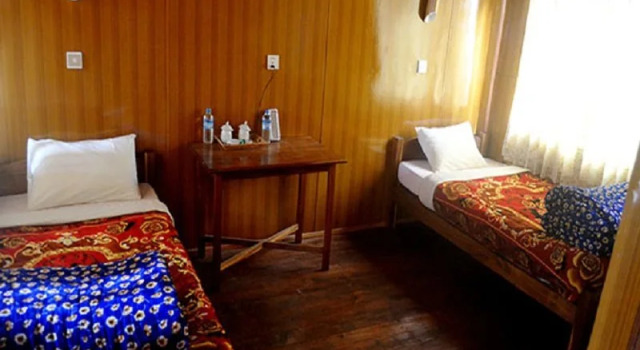Pine Wood Villa, Buchen Sie Villa Gwa Myanmar (Birma)