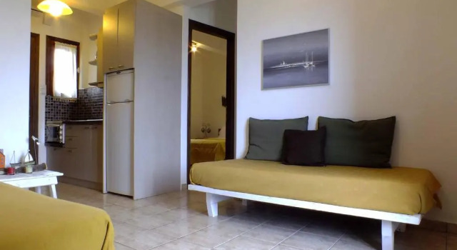 Апартаменты Christaras Apartments