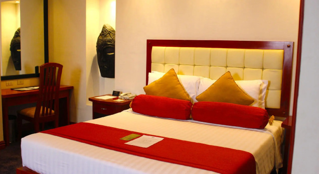 Люкс Lewis Grand Hotel