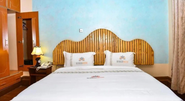 Двухместный полулюкс Breeze Hotel Nyahururu