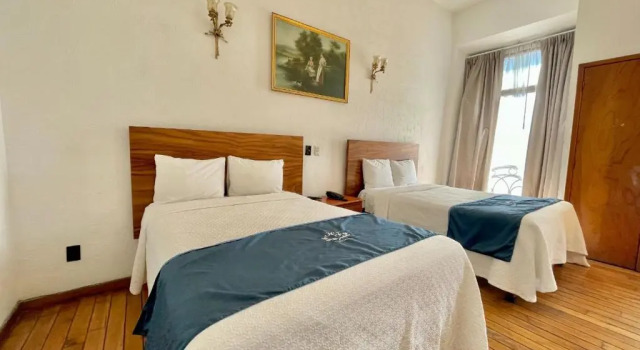 Четырёхместный номер Standard Hotel Frances