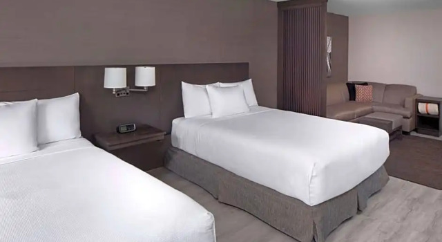Четырёхместный люкс c 1 комнатой Hyatt Place Poughkeepsie - Hudson Valley