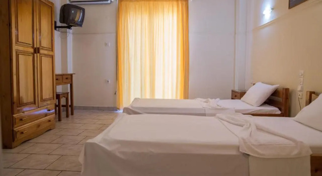 Двухместный номер Standard Avra Inn