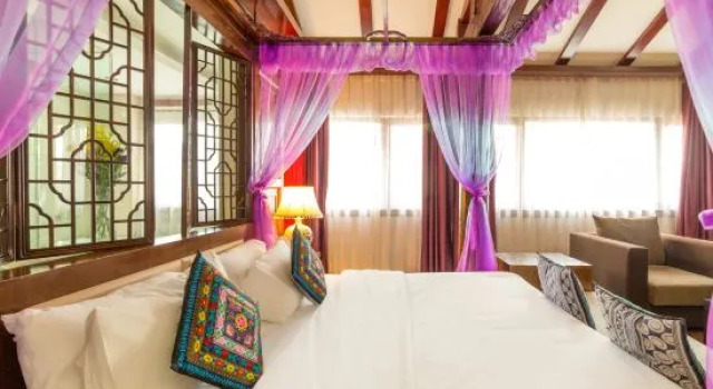Люкс Deluxe Mu Shi Yuan Inn