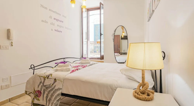 Номер Economy Helios Rooms by Wonderful Italy