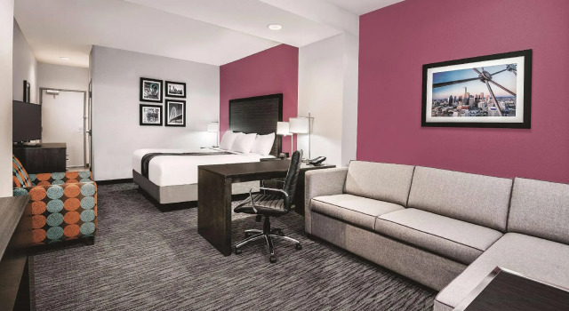 Двухместный люкс La Quinta by Wyndham Dallas Grand Prairie North