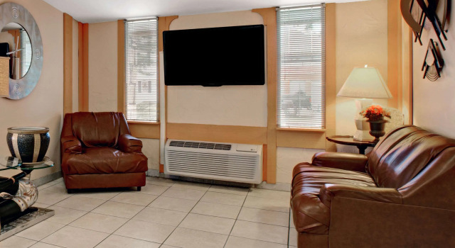 Knights Inn Greensburg, Prenota Hotel Greensburg 