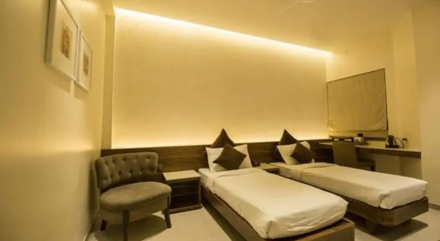 Люкс Hotel Pankaj Executive