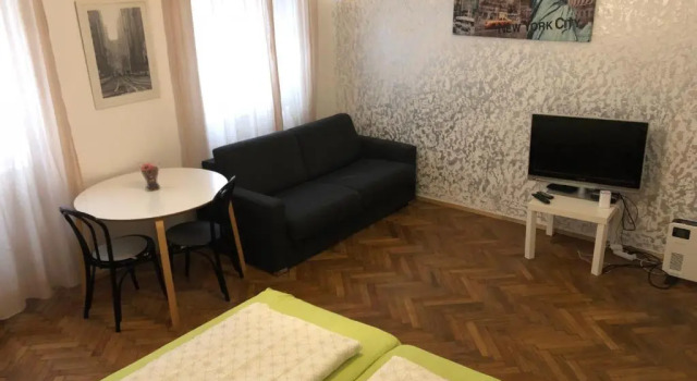 My Apartment, Rezerwuj Apartament Hotele w Graz z parkingiem, Parking