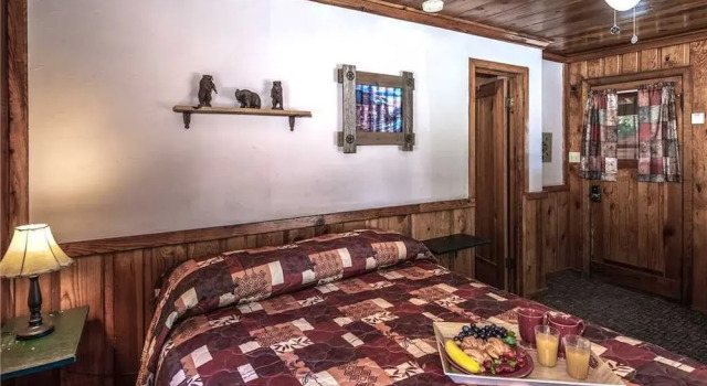 Apache Village 9, Queen Bed, Midtown, Pet Friendly, Sleeps 2, Varaa Hotelli Ruidoso New Mexico