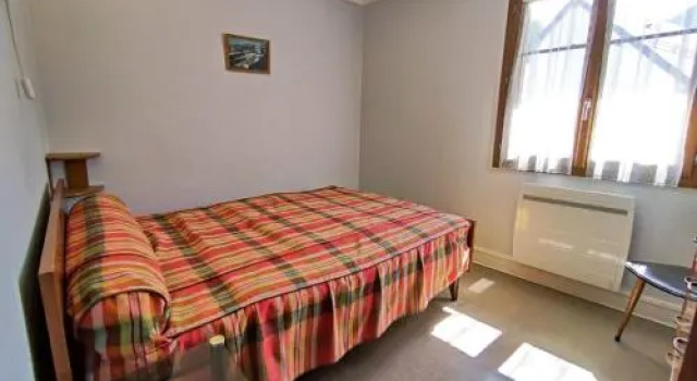 Apartment Le Pouey, Buchen Sie Ferienwohnung Esquieze-Sere Languedoc-Roussillon