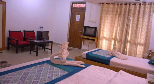Lui Beach Resort, Buchen Sie Resort Candolim 