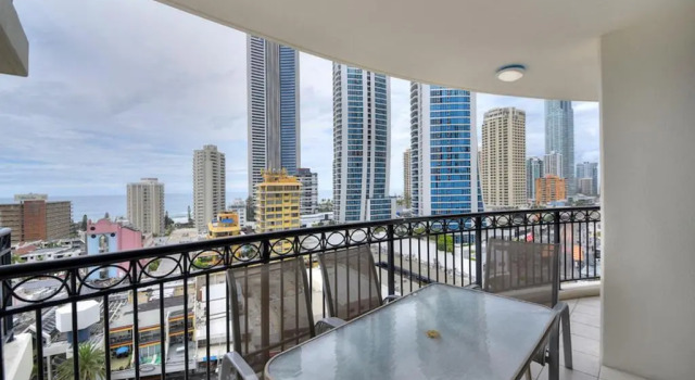 Апартаменты Chevron Renaissance - Private Apartments - Hosted by Coastal Letting Co