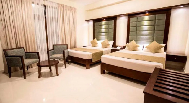 Трёхместный номер Deluxe Grand 7 Hotel Kesbewa