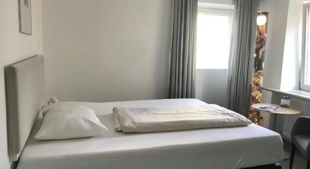Одноместный номер Standard с балконом Parkhotel Hall in Tirol