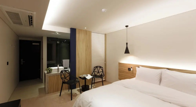 Номер Deluxe Seocho H hotel