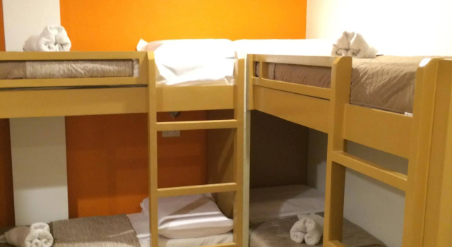 Stone House Hotel Pasay, Varaa Hotelli Hotellit Metro Manila pysäköinnillä, Pysäköinti