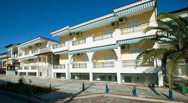 Vilar Studios, Book Hotel Pefkohori 