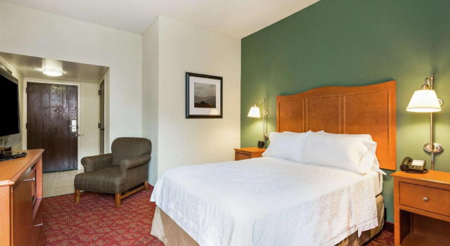 Двухместный номер Standard Hampton Inn Bridgeport/Clarksburg