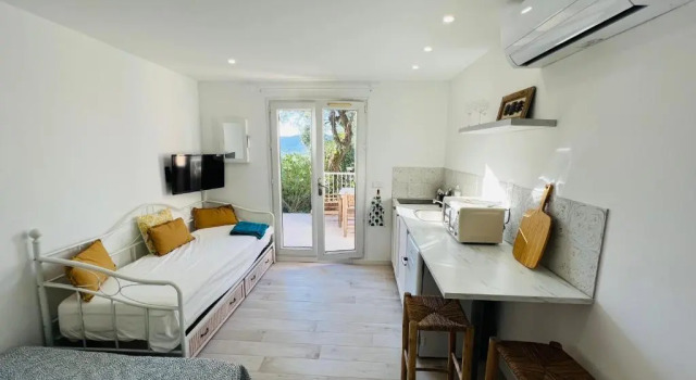 Studio de vacances dans résidence avec piscine
