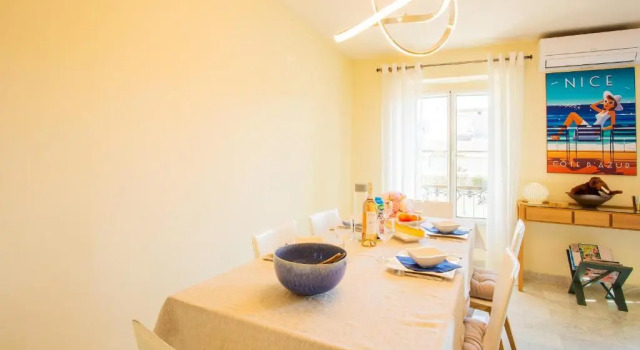 Le Foch Ap4244 by Riviera Holiday Homes, Забронировать Отель Ницца Приморские Альпы, рядом с Набережная Соединенных Штатов