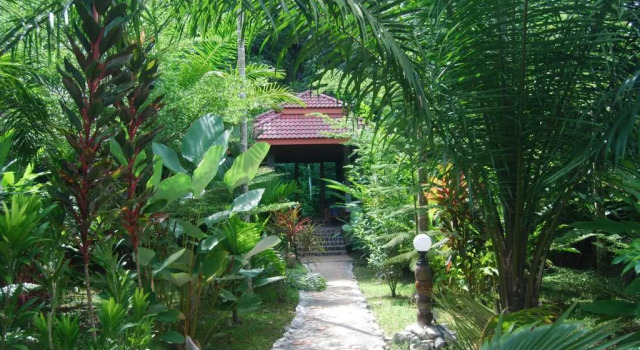 Двухместный номер Standard с балконом Hotel Khao Sok & Spa