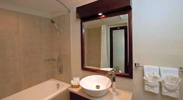 Двухместный номер Standard с видом на сад Island Inn All Inclusive Hotel