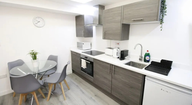 Апартаменты Deluxe Willow Serviced Apartments - Northcote Street