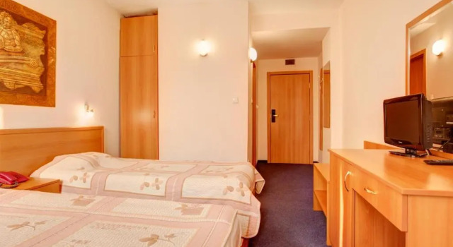 Двухместный номер Standard Central Plaza Hotel