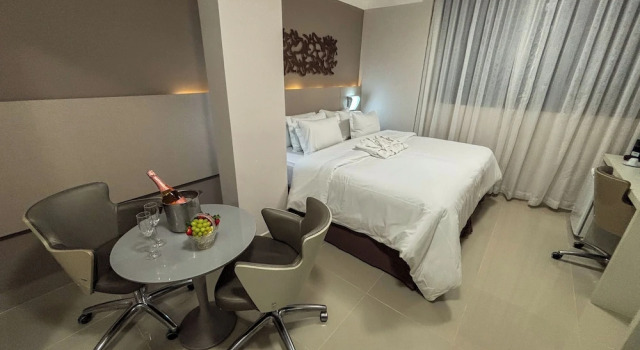 Люкс Deluxe Lagoon Prime Hotel