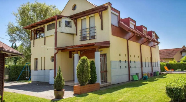 Apartment in Balatonmariafürdo 40858, Buchen Sie Ferienwohnung Part Somogy