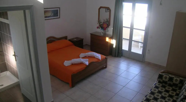 Студия Tarelis Beach Apartments & Studios