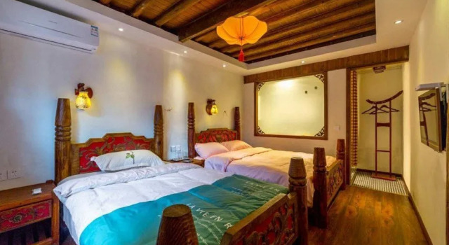 Dream In Tang Dynasty Inn, Забронировать Отель Лицзян Юньнань, рядом с Улица Сквер-стрит Древнего города Даянь